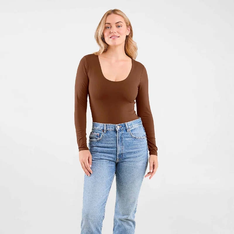 Long Sleeve Scoop Neck Bodysuit | Chocolate